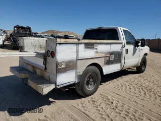 2002 Ford Super Duty F-250 XL with VIN 1FTNF20L72EB14450, listed as a Copart auction lot 43184425 with 0 mi miles and Salvage Title. Bid and sale history available at carsss.com. Image 3.