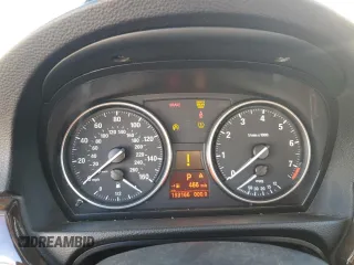 2008 BMW 3 Series 328i with VIN WBAVA37578NL54356, listed as a Copart auction lot 42912145 with 153,166 mi miles and Salvage Title. Bid and sale history available at DreamBid. Image 9.