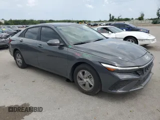 2024 Hyundai Elantra SE with VIN KMHLL4DGXRU814158, listed as a Copart auction lot 64657335 with 13,995 mi miles and Non repairable. Bid and sale history available at DreamBid. Image 4.