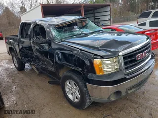 2008 GMC Sierra 1500 SLE1 with VIN 3GTEK13J18G296146, listed as a IAAI auction lot 41517905 with 215,081 mi miles. Bid and sale history available at carsss.com. Image 1.