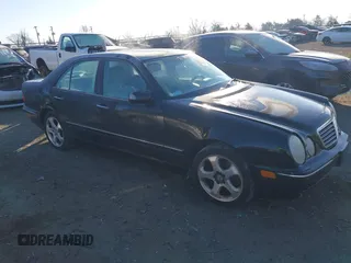2002 Mercedes-Benz E-Class with VIN WDBJF65J32B485019, listed as a IAAI auction lot 41388188 with 119,417 mi miles. Bid and sale history available at carsss.com. Image 1.