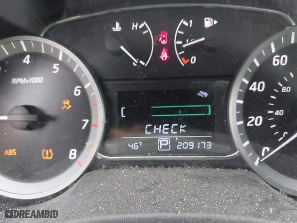 2013 Nissan Sentra SR with VIN 3N1AB7AP3DL777674, listed as a IAAI auction lot 42007975 with 209,173 mi miles. Bid and sale history available at carsss.com. Image 15.