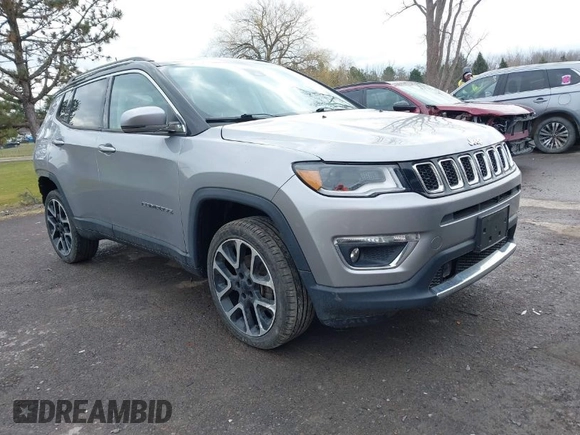 2018 Jeep Compass Limited with VIN 3C4NJDCB4JT400252, listed as a IAAI auction lot 41838268 with 31,407 mi miles. Bid and sale history available at carsss.com. Image 1.