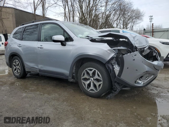 2021 Subaru Forester Premium with VIN JF2SKAJC6MH451959, listed as a Copart auction lot 46230785 with 38,430 mi miles and Salvage Title. Bid and sale history available at carsss.com. Image 4.