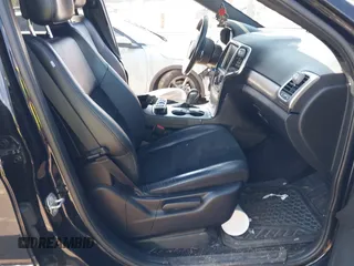 2017 Jeep Grand Cherokee Altitude with VIN 1C4RJEAG2HC880691, listed as a IAAI auction lot 41892221 with 116,008 mi miles and . Bid and sale history available at DreamBid. Image 5.