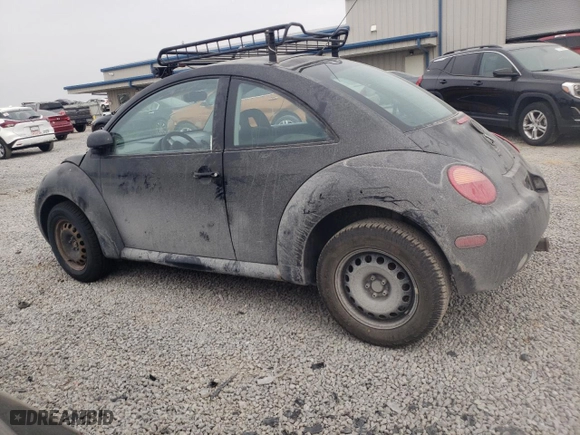 1998 Volkswagen New Beetle with VIN 3VWBB61C4WM045525, listed as a Copart auction lot 48994085 with 126,363 mi miles and Salvage Title. Bid and sale history available at carsss.com. Image 2.