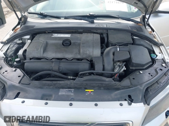 2007 Volvo S80 I6 with VIN YV1AS982871041161, listed as a IAAI auction lot 42171679 with 176,275 mi miles. Bid and sale history available at carsss.com. Image 10.