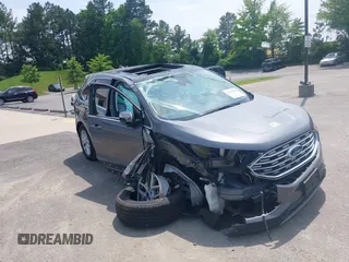 2022 Ford Edge SEL z VIN 2FMPK4J95NBA79440, wystawiony jako IAAI lot #42420918 z przebiegiem Nie podano mil oraz . Historia ofert i sprzedaży dostępna na DreamBid. Obrazek 6.