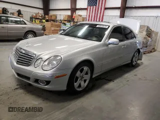 2007 Mercedes-Benz E 550 with VIN WDBUF72X97B017766, listed as a Copart auction lot 48523515 with 299,578 mi miles and Salvage Title. Bid and sale history available at DreamBid. Image 1.