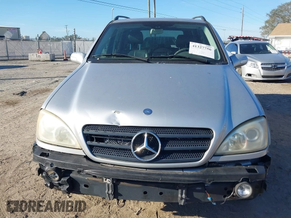 2003 Mercedes-Benz M-Class 3.2L with VIN 4JGAB54E03A383496, listed as a IAAI auction lot 41327756 with 162,973 mi miles. Bid and sale history available at carsss.com. Image 12.