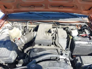 2005 Chevrolet Colorado 1SF LS Z71 with VIN 1GCDT136158216222, listed as a IAAI auction lot 41563003 with 259,490 mi miles. Bid and sale history available at carsss.com. Image 10.