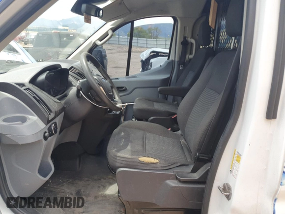 2017 Ford Transit с VIN 1FTYR1ZM3HKB09718, выставлен на аукционе Copart как лот 64148895 с пробегом 121 901 миль миль и Списание • Salvage title. История ставок и продаж доступна на DreamBid. Изображение 7.