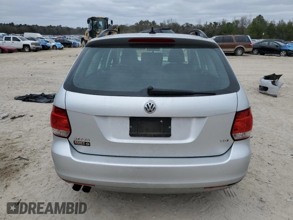 2010 Volkswagen Jetta TDI z VIN 3VWTL7AJ1AM670642, wystawiony jako Copart lot #44380965 z przebiegiem 160 994 mil mil oraz Szkody całkowita. Historia ofert i sprzedaży dostępna na DreamBid. Obrazek 6.