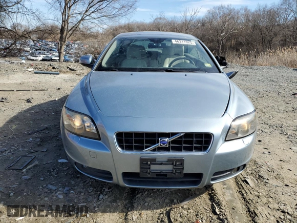 2010 Volvo C70 with VIN YV1672MC7AJ092364, listed as a Copart auction lot 46311325 with 127,114 mi miles and Salvage Title. Bid and sale history available at carsss.com. Image 5.