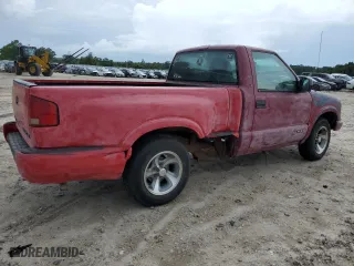2000 Chevrolet S-10 LS with VIN 1GCCS1451YK198476, listed as a Copart auction lot 64419724 with 229,955 mi miles and Salvage Title. Bid and sale history available at carsss.com. Image 3.