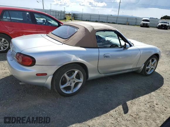 2001 Mazda MX-5 Miata with VIN JM1NB353810204843, listed as a Copart auction lot 51855565 with 147,012 mi miles and Salvage Title. Bid and sale history available at DreamBid. Image 3.
