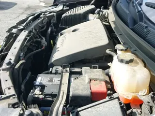 2022 Chevrolet Traverse LT Cloth z VIN 1GNERGKW5NJ187461, wystawiony jako IAAI lot #43067332 z przebiegiem 90 820 mil mil oraz . Historia ofert i sprzedaży dostępna na DreamBid. Obrazek 25.