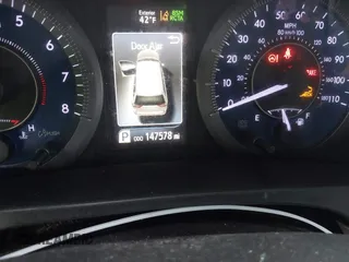 2019 Toyota Sienna XLE Auto Access Seat with VIN 5TDYZ3DC5KS971445, listed as a IAAI auction lot 41494373 with 147,578 mi miles. Bid and sale history available at carsss.com. Image 7.
