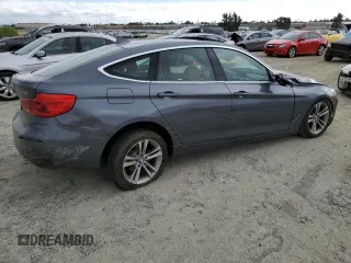 2018 BMW 3 Series 330i xDrive with VIN WBA8Z9C57JB219965, listed as a Copart auction lot 76536574 with 0 mi miles and Salvage Title. Bid and sale history available at carsss.com. Image 3.