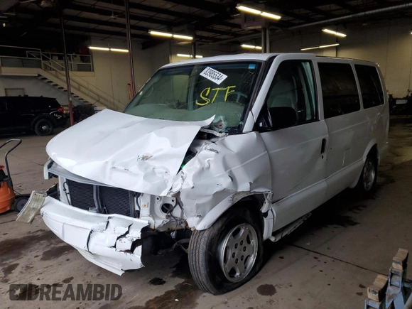2004 Chevrolet Astro with VIN 1GNDM19X44B127282, listed as a Copart auction lot 83985534 with Not Provided miles and Non Repairable. Bid and sale history available at carsss.com. Image 1.