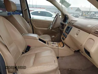 2005 Mercedes-Benz M 500 with VIN 4JGAB75EX5A532297, listed as a IAAI auction lot 42794563 with 200,481 mi miles and . Bid and sale history available at DreamBid. Image 5.