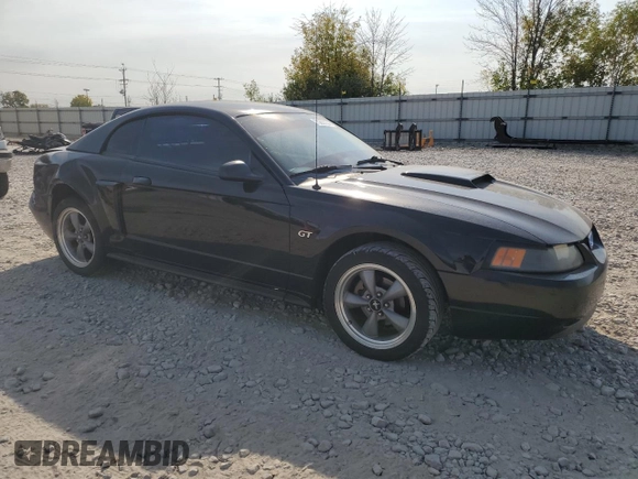 2001 Ford Mustang GT Deluxe with VIN 1FAFP42X41F213058, listed as a Copart auction lot 73200154 with 0 mi miles and Non Repairable. Bid and sale history available at carsss.com. Image 4.