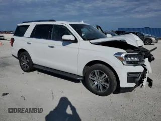 2022 Ford Expedition Limited with VIN 1FMJU1KT1NEA51972, listed as a Copart auction lot 88417755 with 45,096 mi miles and Salvage Title. Bid and sale history available at carsss.com. Image 4.