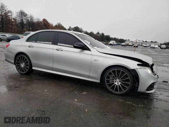 2019 Mercedes-Benz E-Class AMG E 53 with VIN WDDZF6BB1KA570132, listed as a Copart auction lot 37602054 with 69,681 mi miles. Bid and sale history available at carsss.com. Image 4.