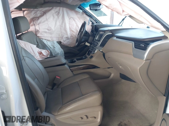 2019 GMC Yukon SLT with VIN 1GKS2BKC5KR109529, listed as a IAAI auction lot 41559860 with 136,025 mi miles. Bid and sale history available at carsss.com. Image 5.