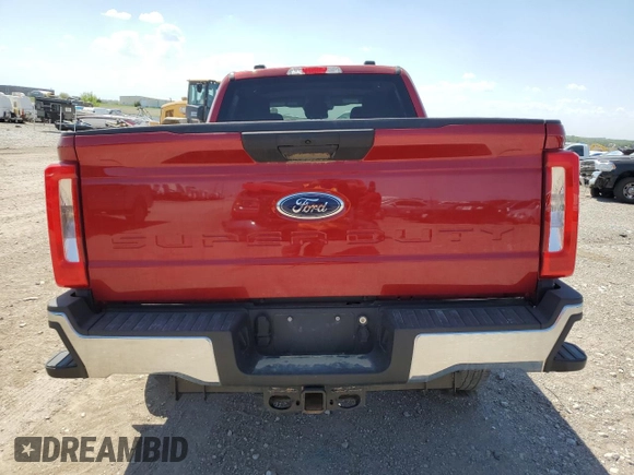 2023 Ford F-250 XL with VIN 1FT7W2BT0PEC05492, listed as a Copart auction lot 47969505 with 31,998 mi miles and Salvage title. Bid and sale history available at DreamBid. Image 6.