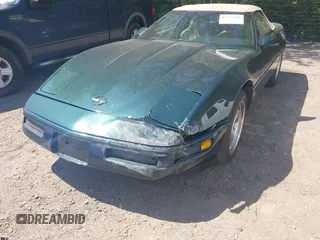 1995 Chevrolet Corvette z VIN 1G1YY32P4S5100608, wystawiony jako IAAI lot #42227492 z przebiegiem 82 111 mil mil oraz . Historia ofert i sprzedaży dostępna na DreamBid. Obrazek 6.