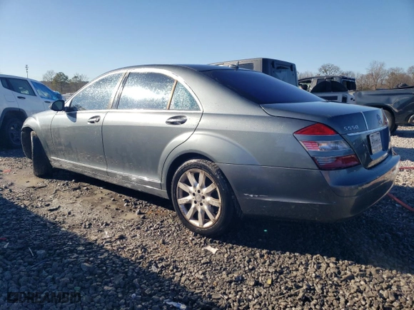 2008 Mercedes-Benz S-Class 5.5L V8 with VIN WDDNG71X88A210668, listed as a Copart auction lot 42051995 with 186,943 mi miles and Salvage Title. Bid and sale history available at carsss.com. Image 2.