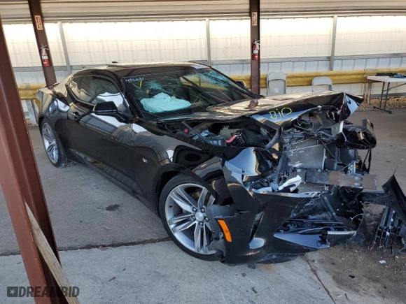 2018 Chevrolet Camaro 1LT with VIN 1G1FB1RS5J0176888, listed as a Copart auction lot 71378122 with 59,062 mi miles and Salvage Title. Bid and sale history available at carsss.com. Image 4.