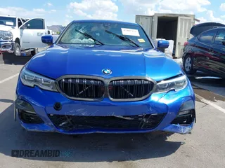 2020 BMW 3 Series 330i с VIN 3MW5R1J07L8B39937, выставлен на аукционе IAAI как лот 42407215 с пробегом 54 611 миль миль и . История ставок и продаж доступна на DreamBid. Изображение 6.