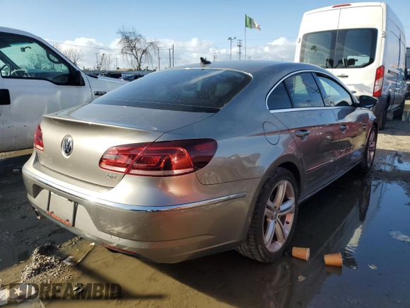 2013 Volkswagen CC Sport with VIN WVWBP7ANXDE506225, listed as a Copart auction lot 45429885 with 141,343 mi miles and Clean Title. Bid and sale history available at carsss.com. Image 3.