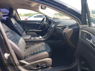 2017 Ford Fusion SE with VIN 3FA6P0T94HR321704, listed as a IAAI auction lot 42253691 with 129,115 mi miles and . Bid and sale history available at DreamBid. Image 5.