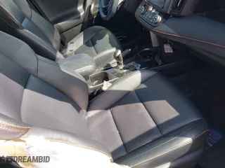 2016 Toyota RAV4 SE with VIN 2T3JFREV4GW533941, listed as a IAAI auction lot 41863201 with 90,421 mi miles. Bid and sale history available at carsss.com. Image 5.