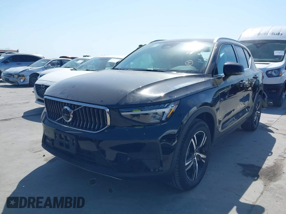 2025 Volvo XC40 Core Bright Theme with VIN YV4L12UJ1S2557593, listed as a IAAI auction lot 42013569 with 1,779 mi miles and . Bid and sale history available at DreamBid. Image 17.