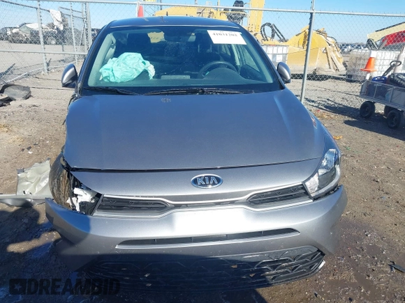 2021 Kia Rio LX with VIN 3KPA24AD1ME398923, listed as a IAAI auction lot 41031202 with 48,919 mi miles. Bid and sale history available at carsss.com. Image 6.