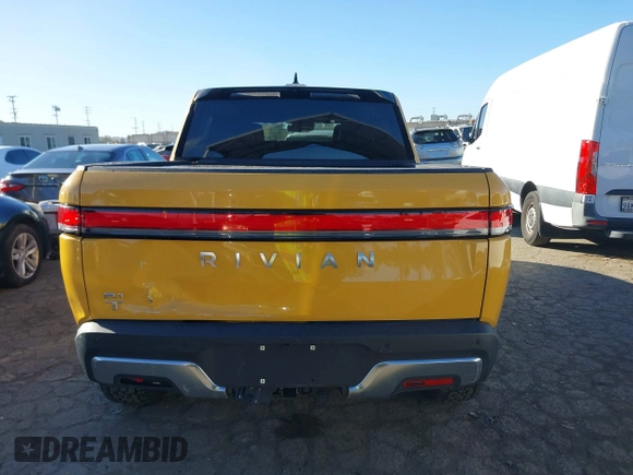 2022 Rivian R1T Adventure Package with VIN 7FCTGAAA2NN005811, listed as a IAAI auction lot 41706558 with 21,336 mi miles. Bid and sale history available at carsss.com. Image 16.