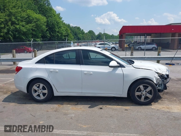 2014 Chevrolet Cruze 1LT с VIN 1G1PC5SB7E7130883, выставлен на аукционе IAAI как лот 42490921 с пробегом 152 117 миль миль и . История ставок и продаж доступна на DreamBid. Изображение 14.