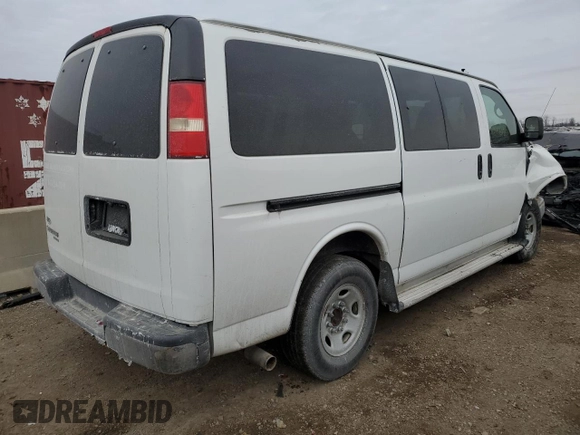 2009 Chevrolet Express Passenger with VIN 1GAHG35K291173593, listed as a Copart auction lot 43442085 with Not provided miles and Salvage title. Bid and sale history available at DreamBid. Image 3.