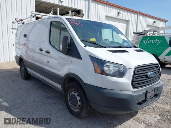 2016 Ford Transit Cargo z VIN 1FTYR1YM1GKB55452, wystawiony jako IAAI lot #41850416 z przebiegiem 91 973 mil mil oraz . Historia ofert i sprzedaży dostępna na DreamBid. Obrazek 1.