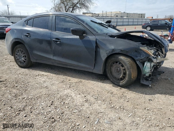 2014 Mazda Mazda3 i SV with VIN JM1BM1T70E1116814, listed as a Copart auction lot 45464475 with 131,407 mi miles and Salvage Title. Bid and sale history available at carsss.com. Image 4.