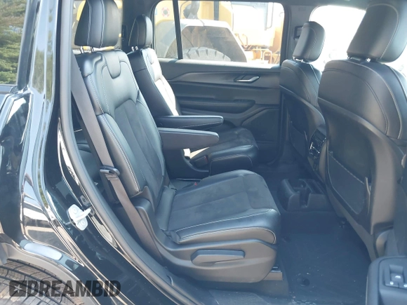 2024 Jeep Grand Cherokee Altitude X with VIN 1C4RJKAGXR8591271, listed as a IAAI auction lot 42654801 with 11,739 mi miles and . Bid and sale history available at DreamBid. Image 8.