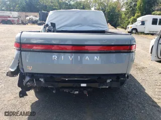 2023 Rivian R1T Adventure with VIN 7FCTGAAA1PN019038, listed as a Copart auction lot 71545974 with 2,917 mi miles and Salvage Title. Bid and sale history available at carsss.com. Image 6.
