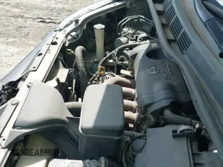 2011 Toyota Sienna с VIN 5TDKA3DC8BS003269, выставлен на аукционе IAAI как лот 42930906 с пробегом 438 658 миль миль и . История ставок и продаж доступна на DreamBid. Изображение 19.