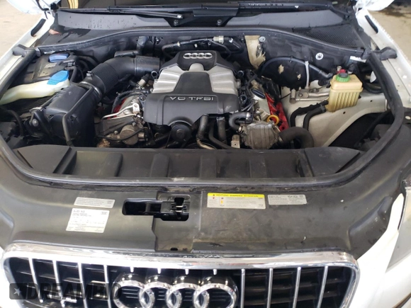 2015 Audi Q7 Premium Plus with VIN WA1LGAFE4FD007532, listed as a Copart auction lot 59260105 with 153,078 mi miles and Clean title. Bid and sale history available at DreamBid. Image 12.
