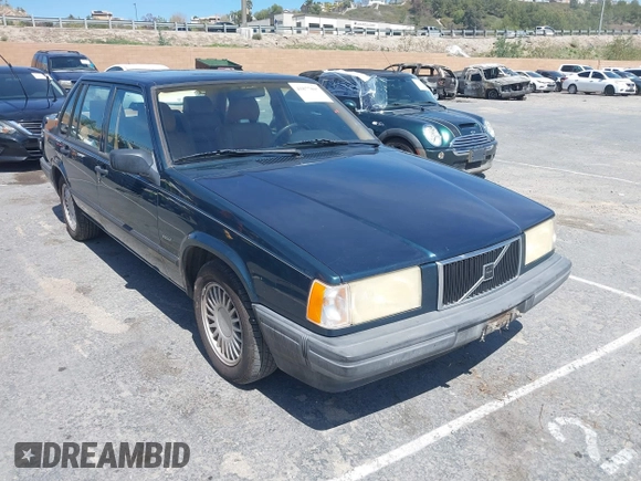 1995 Volvo 900 with VIN YV1JS8313S1197383, listed as a IAAI auction lot 41877807 with 140,298 mi miles and . Bid and sale history available at DreamBid. Image 1.