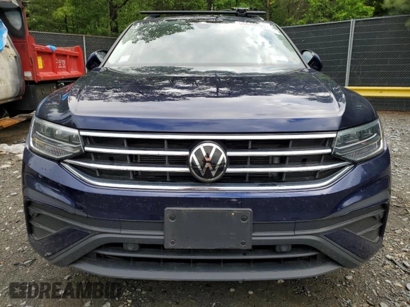 2023 Volkswagen Tiguan SE with VIN 3VVMB7AX5PM073857, listed as a Copart auction lot 55640065 with 16,177 mi miles and Salvage title. Bid and sale history available at DreamBid. Image 5.